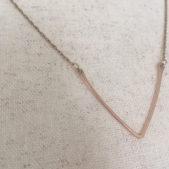 NWOT $150 Phyllis + Rosie 14k Rose Gold V Bar Necklace Made in New York - Picture 3 of 5